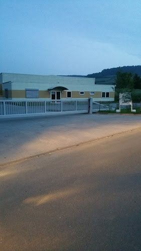 AF1QipPmw_kqaF_zUiIyeJGaTFJieAevbS-qEq8A3MW0w800-h500-k-no.jpg
