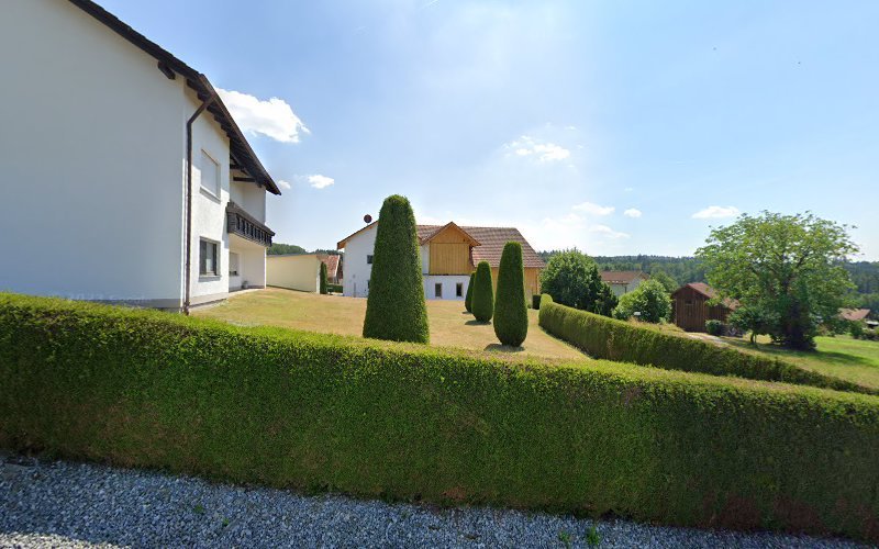 thumbnail-1173.jpg