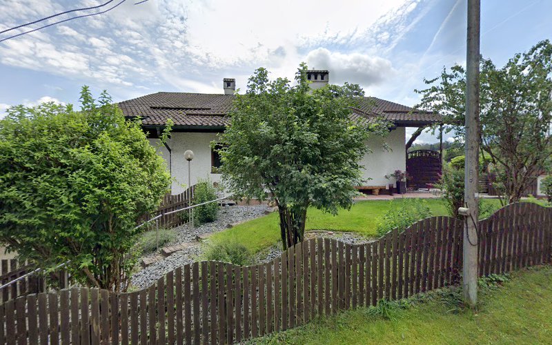 thumbnail-1205.jpg