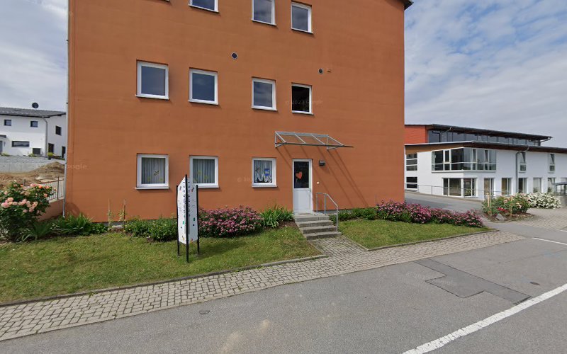 thumbnail-1208.jpg