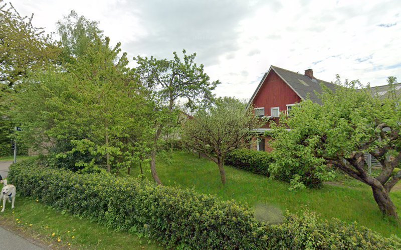 thumbnail-2742.jpg