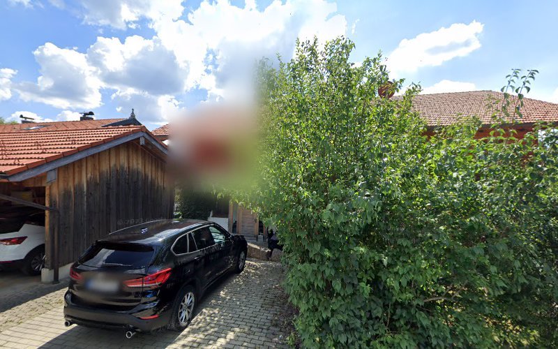thumbnail-4697.jpg