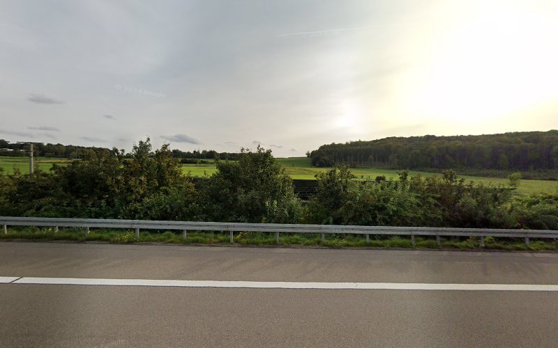 thumbnail-5214.jpg