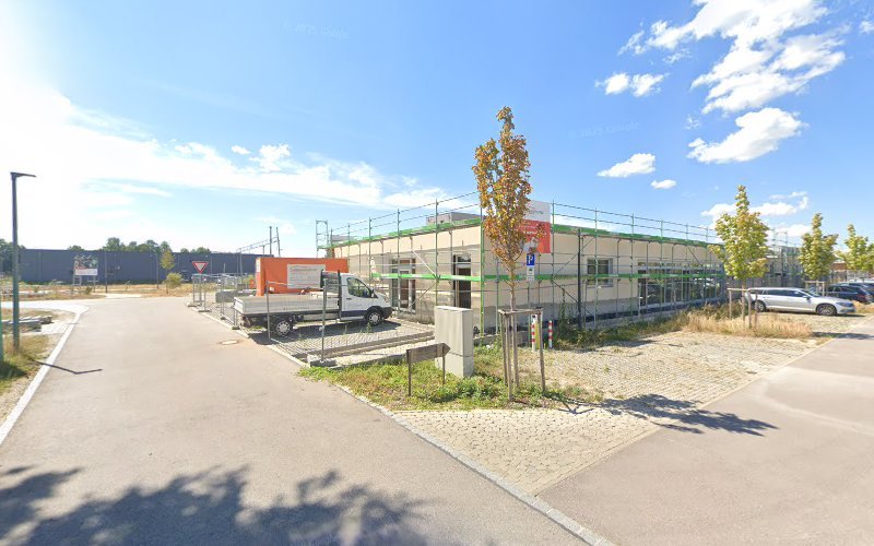 thumbnail-5573.jpg