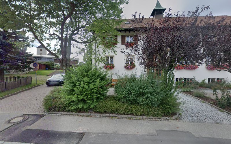 thumbnail-5714.jpg