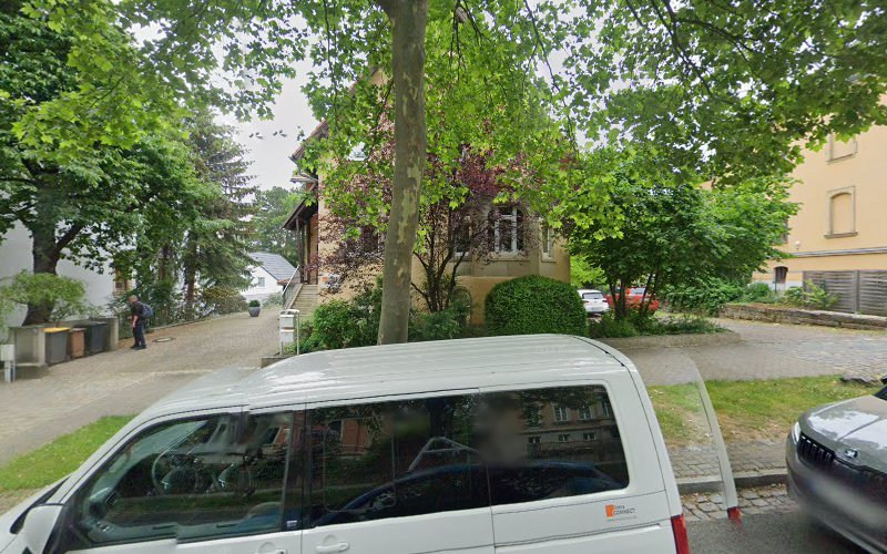 thumbnail-5866.jpg
